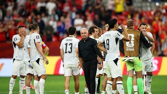 "일본이 역시 너무 강했다" 중국 3-0 꺾은 뉴질랜드, 슈팅 3-20에 1-2 패배