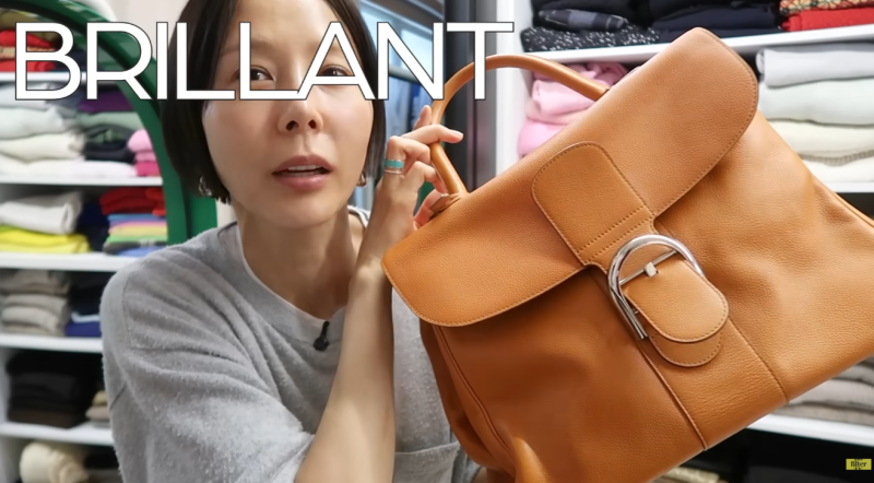 “차까지 팔아 산 가방”…김나영이 16년째 쓰는데, 이 정도면 ‘잘 산 걸까?’
