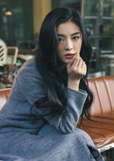 [Lee Sun-bin's Profile] "Dating Lee Kwang-soo for 8 Years": Age, Real Name, Height, Hometown, Education, Family, Marriage, Works