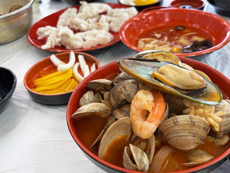대천해수욕장 맛집 삼춘짬뽕, 해산물이 산처럼 쌓인 보령 짬뽕