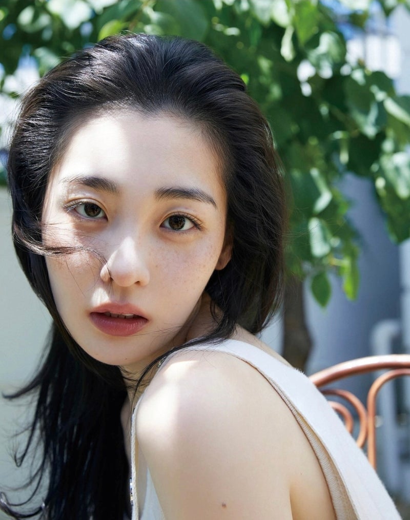 김민하 부산국제영화제 개막식 사회, 파친코 선자에서 부국제 얼굴로