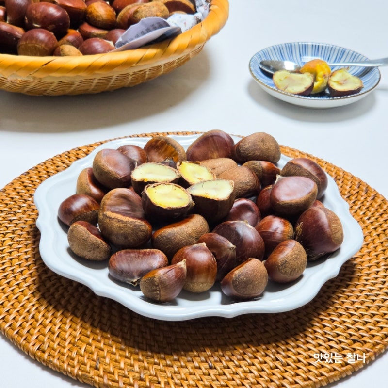 가을 햇밤 바로 냉장고에 넣지 마세요 밤 보관법 밤 찌는법