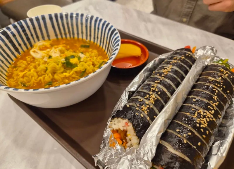 [운서역 김밥 분식 맛집] 진김밥 운서역점
