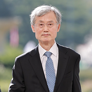 "혹시 제2의 윤석열 꿈꾸나?" 국감장서 터진 폭탄 발언… 조희대 선서 거부하고 작심 반박한 ....