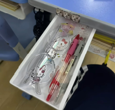 초등학생 책상 정리 아이템, 책상 밑에 비밀공간 만들어줬더니