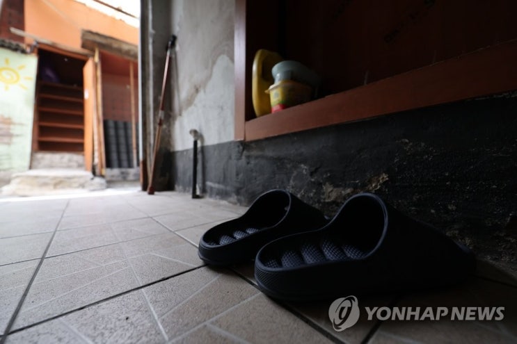 [대한민국 사회안전망의 그늘, 고독사 보험 ②] 日 지자체가 보험료 냈다..사망 뒤 방 정리·공실 손실 보장