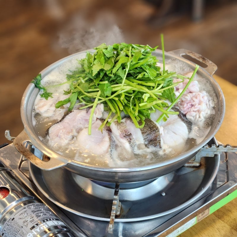 [속초 맛집] 대구 한 마리의 담백함을 탕과 전으로, 속초 생대구 맛집 속초생대구
