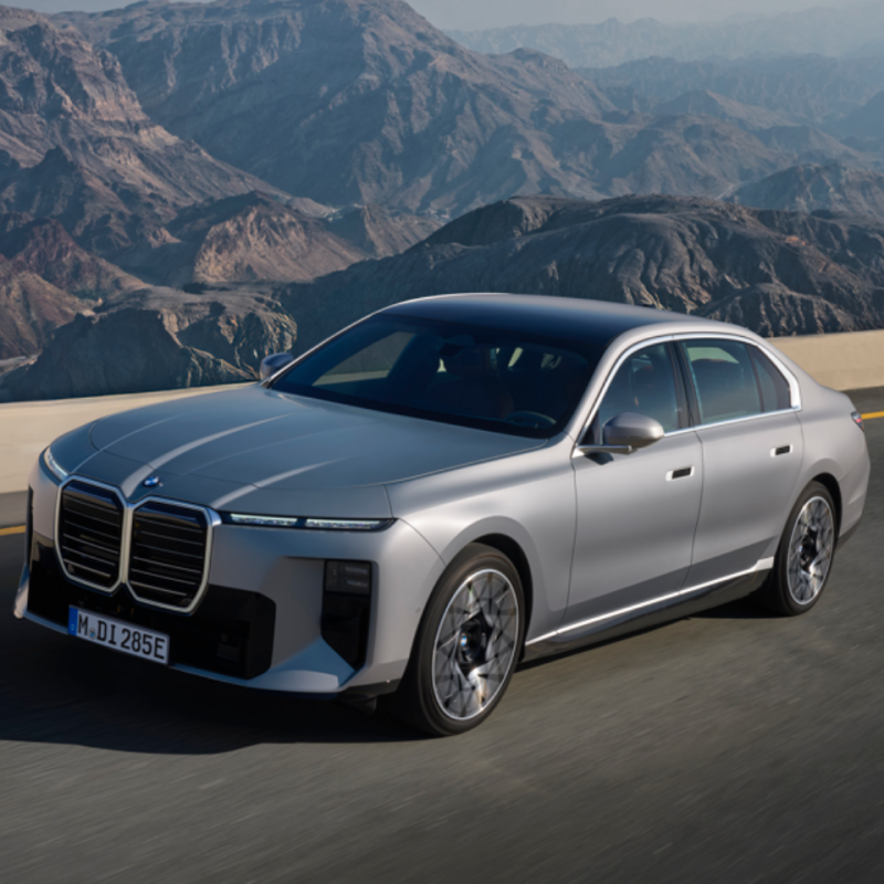 "BMW 7시리즈 페이스리프트" 이렇게 바뀐다…S클래스와 고민 더 커질 변화