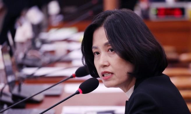 “박은정 비판은 자유지만…” 조국이 남편 이종근까지 감싼 이유조국 “뉴이재명, 박은정·....