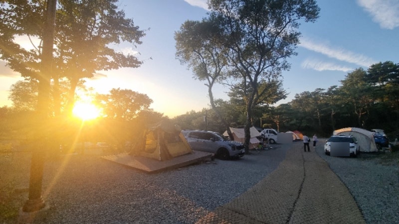 황매산 미리내 파크 오토캠핑장 _ 고지대에 있어 쾌적하고 상당히 깔끔한 곳입니다.