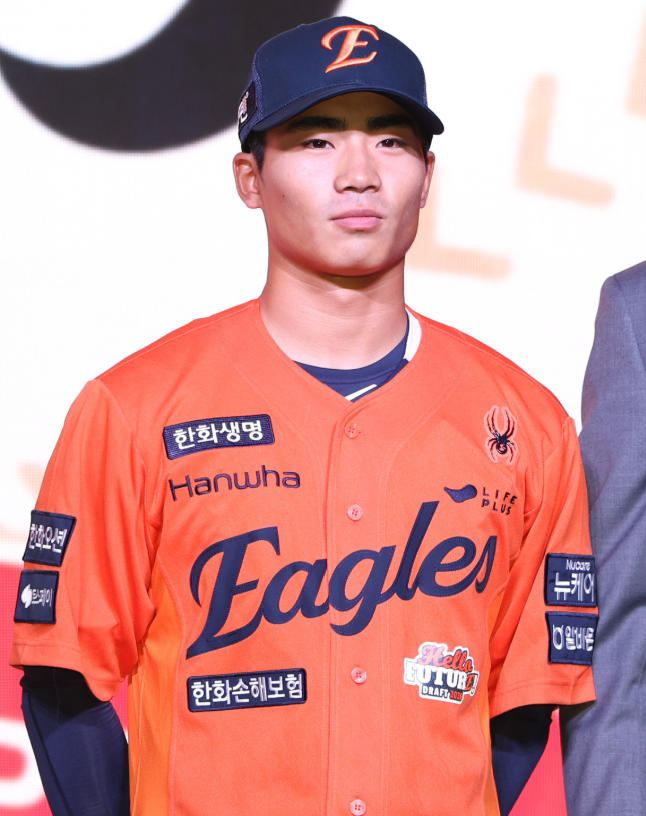 "올해 끝났는데 벌써 자리 싸움이라고?" 한화 오재원·한지윤·박정현·박준영, 미야자키 가는....