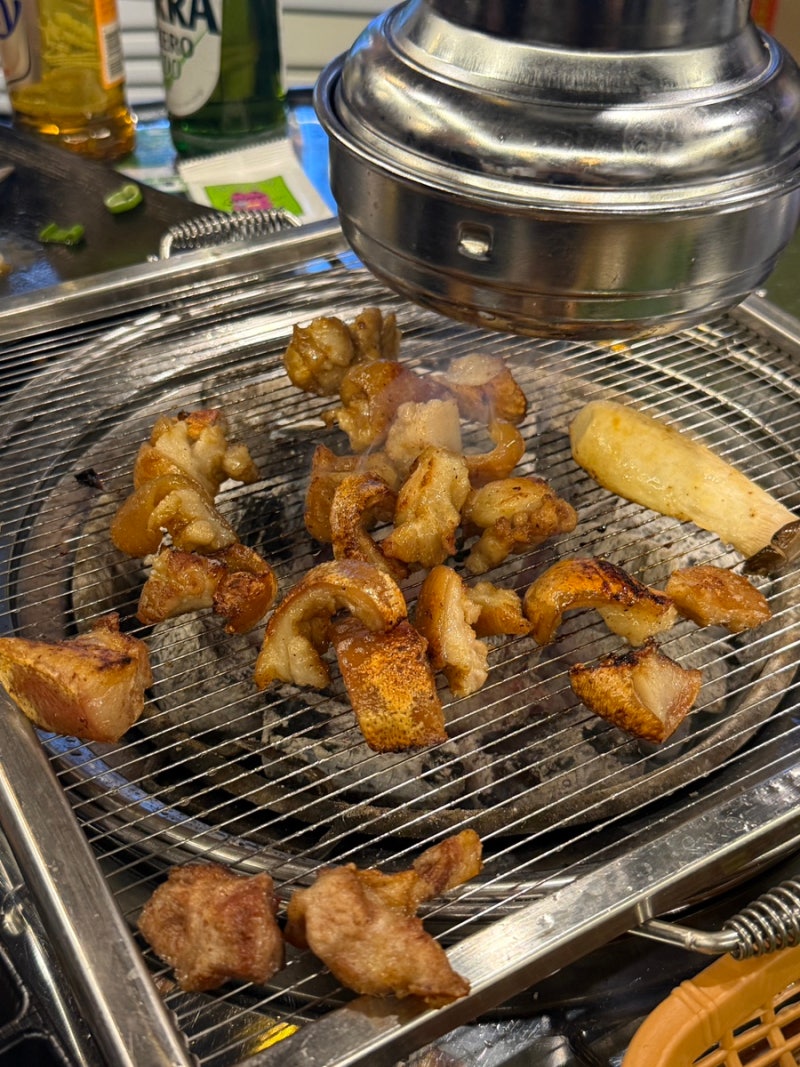 [수원시청역 권선동 맛집] 돼지꼬리쫀득살 숯불애생고기 내돈내산