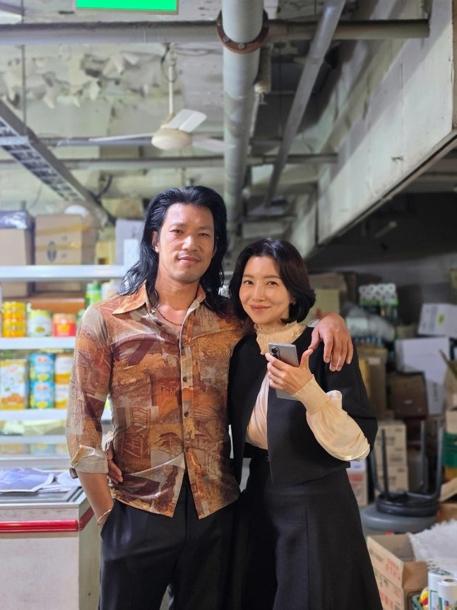 나혼산 김민 4살 연상 윤세아 달달… "가쟈" 백허그에 난리 난 분위기