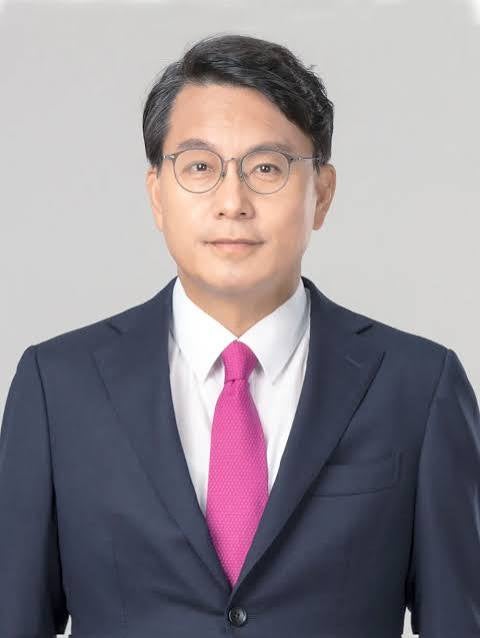 윤상현 의원 프로필｜나이·키·학력·고향부터 5선 국회의원 최근 근황까지
