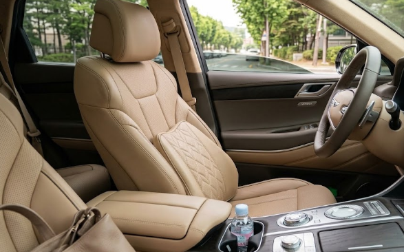 차량용 허리쿠션 메모리폼 장거리 운전 피로와 허리 부담 줄여주는 벤딕트 시트 쿠션
