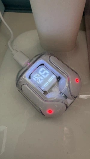다이소 블루투스 무선이어폰 투명 재입고 5천원 블루투스 이어폰 품절템 C타입 후기