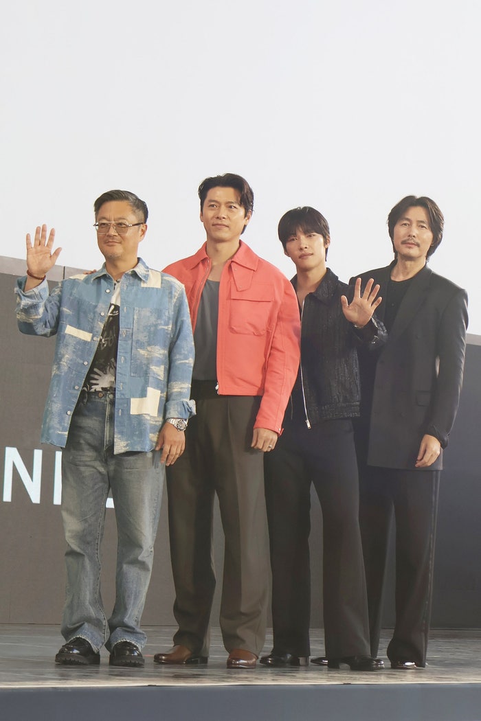 부산국제영화제 무대인사 현빈 정우성 우도환