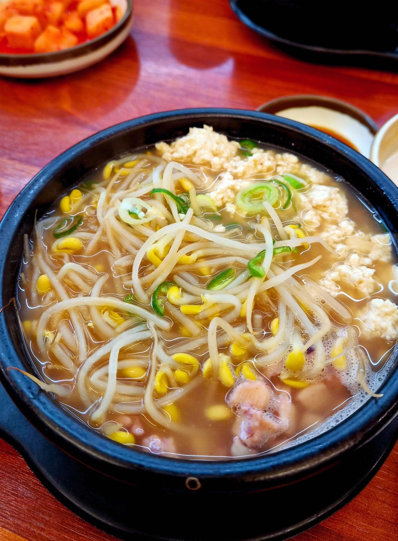 삼송역 맛집 24시전주명가콩나물국밥, 가성비 좋은 국밥집
