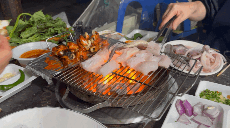 [부산 기장 맛집] 월전 장어구이촌, 바다 앞에서 먹는 가성비 장어구이 1kg 후기