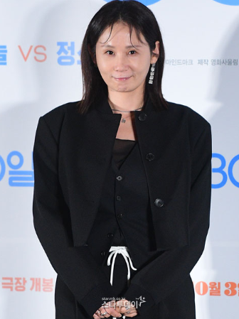 배우 김선영 부친상지난 6일 장례 엄수