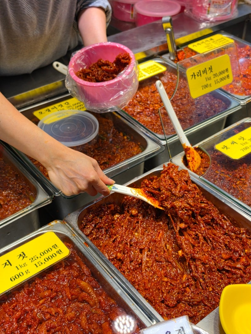 속초 중앙시장 젓갈 맛집 황부자젓갈 낙지젓 가리비젓 포장 후기