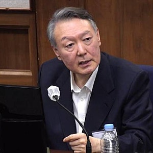 징역 2년이었는데 전부 뒤집혔다…윤석열·명태균 ‘명태균 여론조사’ 2심 무죄, 진짜 쟁점....
