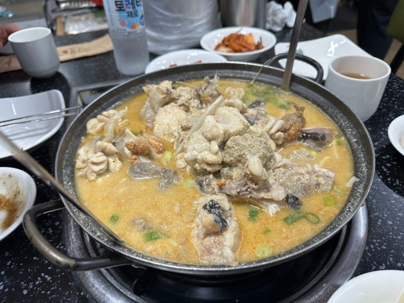 [제주 맛집] 각지불 | 신개념 들깨 아구탕 | 강민경님도 다녀간 제주 웨이팅 대박집 | 내돈내....