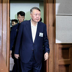 윤석열 무죄, ‘명태균 여론조사’ 1심 징역 2년 뒤집혔다…58회·2억7천만원 사건 2심서 전부 ....