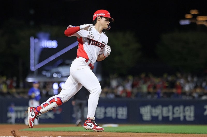 KIA 김도영 시즌 43호 홈런, 홈런왕 경쟁 다시 달아났다