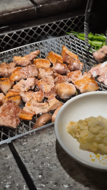 을지로3가역 삼겹살 맛집 산청숯불가든 을지로 2호점｜산청흑돼지 소금구이 솔직후기