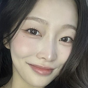 “사실상 신천지 그룹에 가까웠다”…프리스틴 정은우, 희나피아 활동 당시 무슨 일이