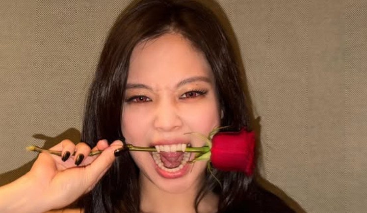 제니 ‘드라큘라’ 빌보드 핫100 19주 연속 톱10…K팝 가수 최장 기록 또 경신