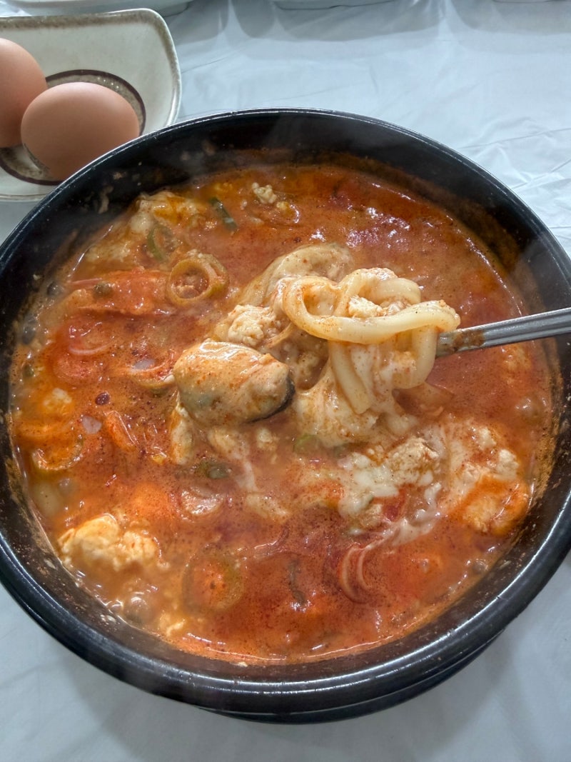 강릉 여행, 맛집(태백산맥 짬뽕순두부, 갤러리 밥스)