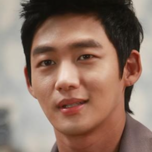 "유부남이었어?" 26살에 아빠 된 이태성, 187cm 전교 1등 아들 공개한 뜻밖의 근황