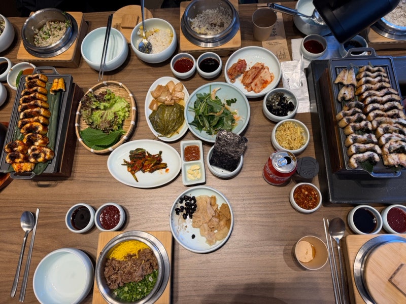 내돈내산)부모님 생신 가족모임으로 완벽했던 낙동강뷰 룸식당 일백풍천민물장어 명지직영....
