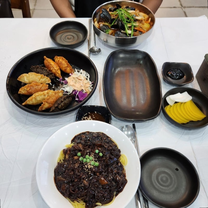[강릉짬뽕 맛집] '송정용짬뽕'｜해물짬뽕부터 짜장면 삼색유린만두까지