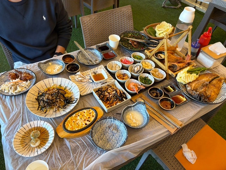 강릉경포대횟집 | 강릉맛집 피쉬맨대게횟집 경포대본점, 바다 바로 앞 뷰맛집 대형견 동반