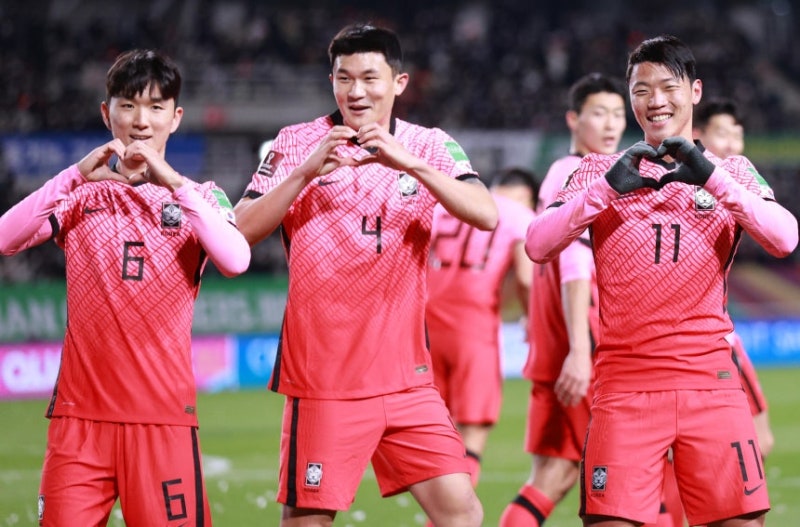 "국대가 장난이냐?" 김민재·황인범·황희찬, 동료에게 은퇴 발언...파문 커지자 부인