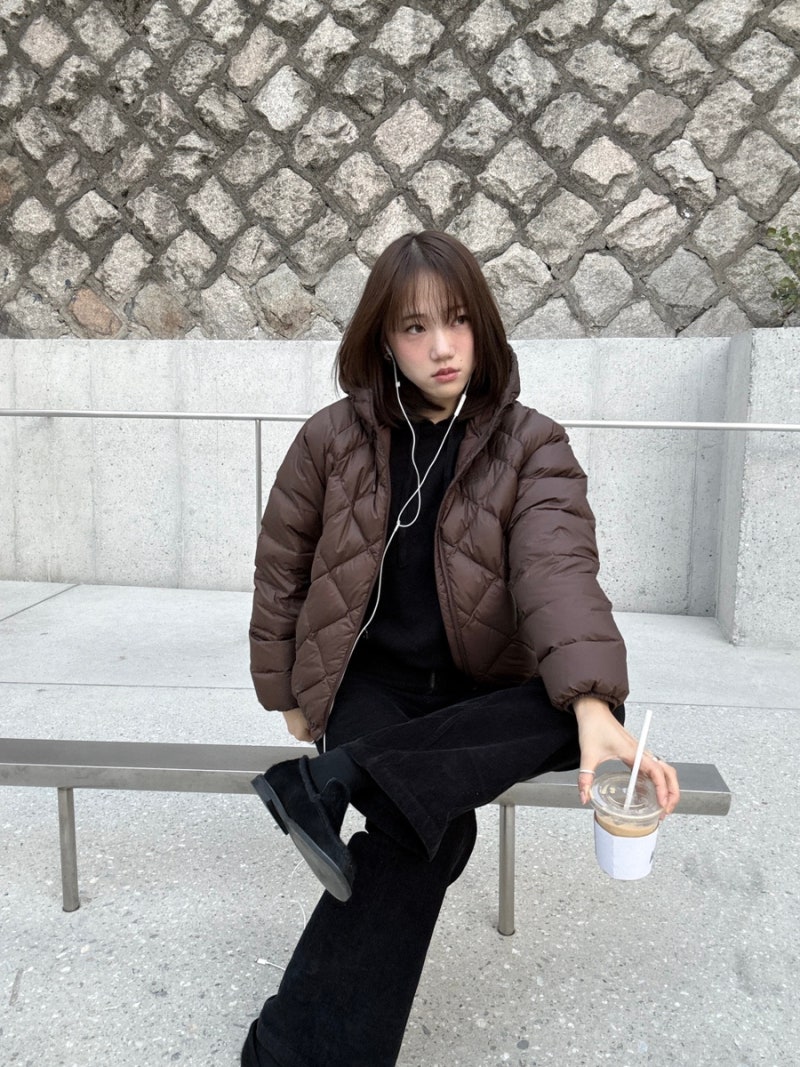 떡상각 고윤정 여성 숏패딩 마리떼 프랑소와 저버 여자 겨울 경량패딩 코디 추천