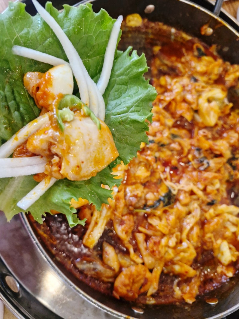 남이섬 닭갈비 맛집 애견동반가능 넓은 주차장 자연닭갈비