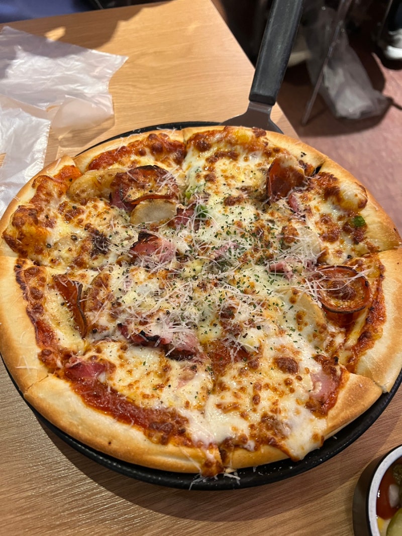 경주맛집 황리단길 맥주 이사부피자 주말 웨이팅 솔직 후기