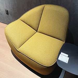 무니토(MUNITO) 옴니 소파(OMNI SOFA) & 볼더 사이드 테이블! 쇼룸 착석감 솔직 후기
