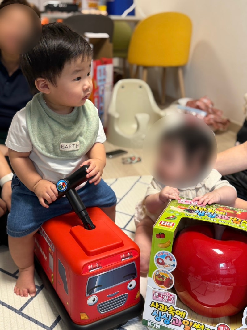 타요 소방차 붕붕카 11개월 아기 추석선물로 처음 타본 후기