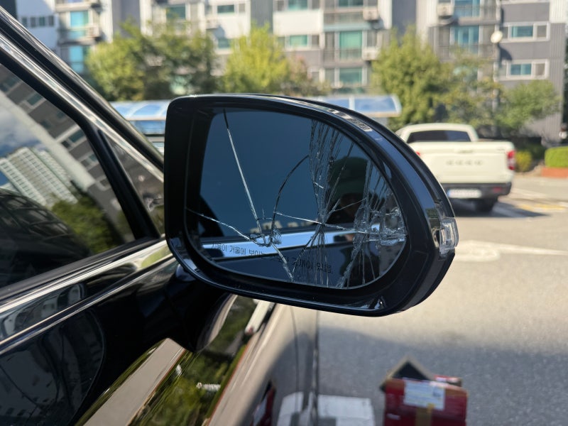 [제목] [부산 사이드미러 출장수리] 제네시스 EQ900 파손, 교체비 1/5가격으로 비용 아낀 현장 ....