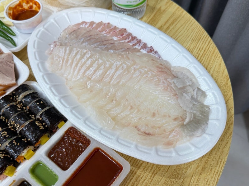 강릉 중앙시장 횟집 고고횟집 참돔세트 회포장