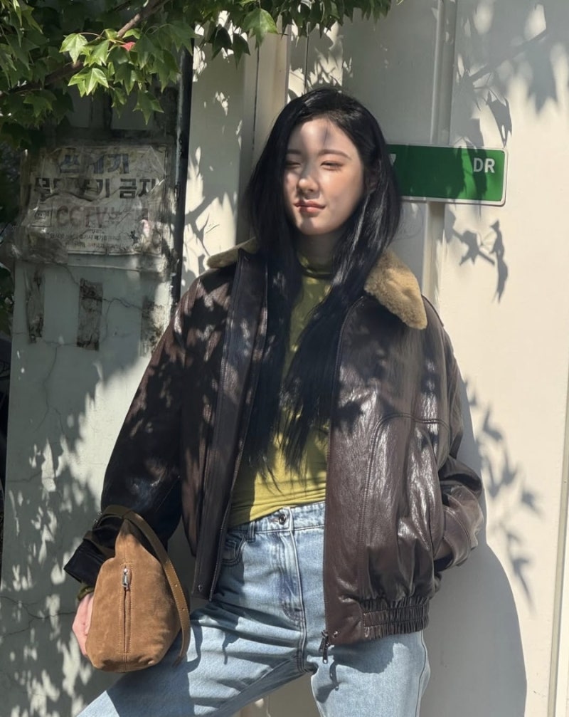 (261006) 있지 채령 인스타그램 사복 패션: 조이그라이슨 가을 룩