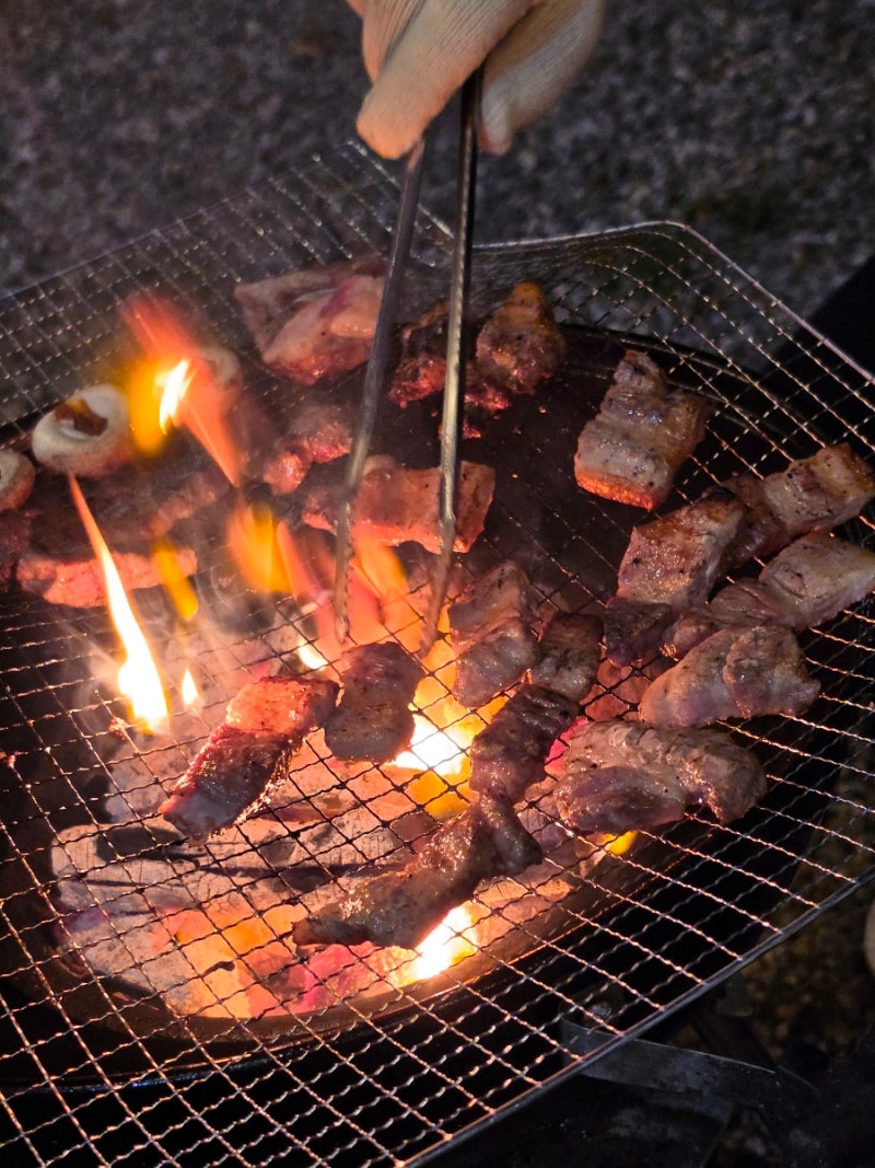 수원 호매실 가성비 정육점 킹콩정육점 캠핑용 바베큐 삼겹살 목살 포장 후기