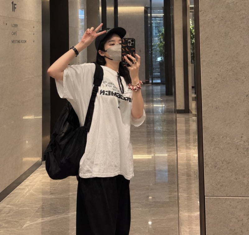 이청아 가을 사복 4가지, 옷장에 있을 법한 아이템뿐인데 왜 달라 보일까?