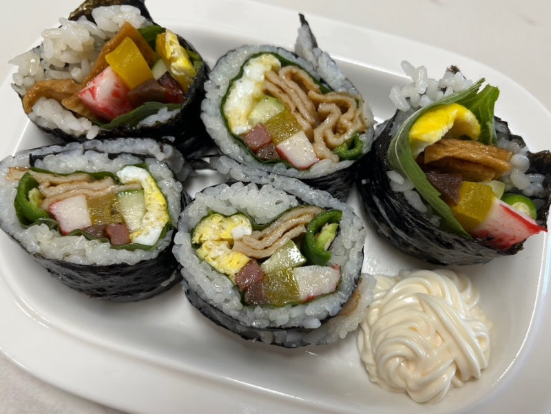 재료 준비 10분 컷 원팬으로 간편하게 만드는 김밥