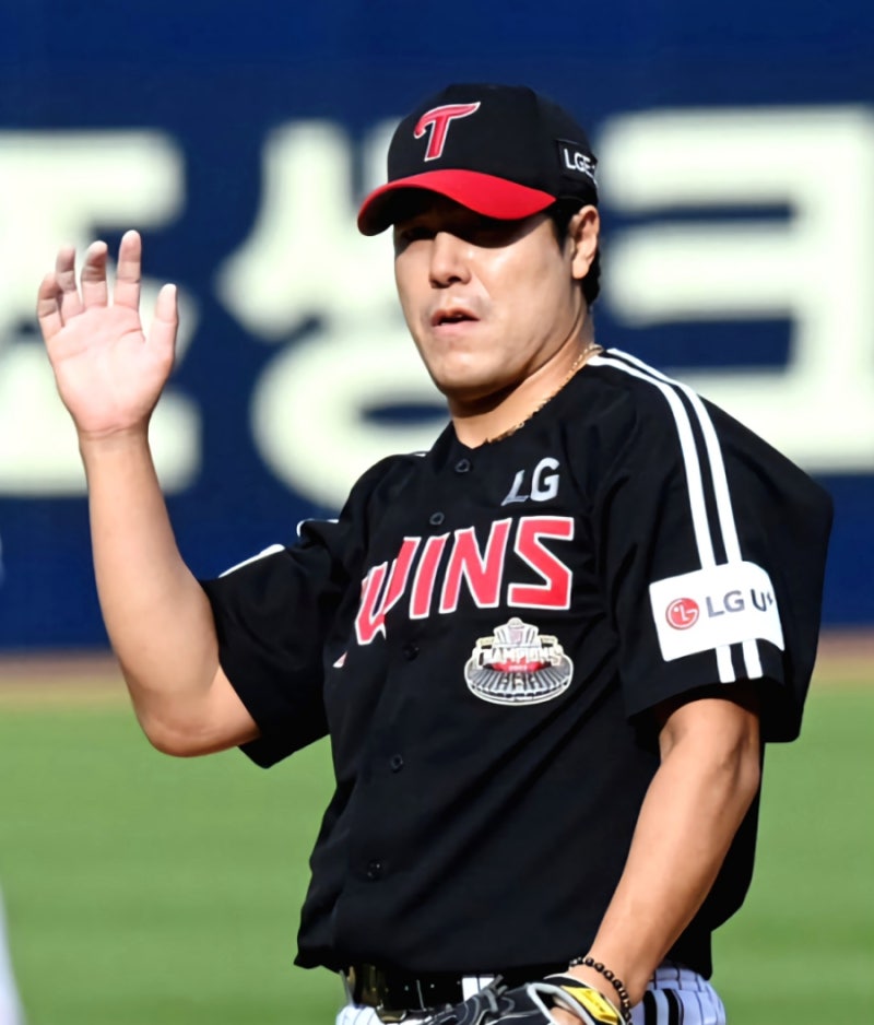 [LG 트윈스] '3번 방출' 딛고 KBO 역사 썼는데… 178홀드 대기록 달성 8일 뒤 김진성, 결국 시즌 ....